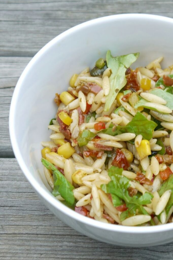 Kritharaki-Salat mit Paprika