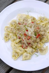 Pasta mit Fenchel-Nuss-Soße
