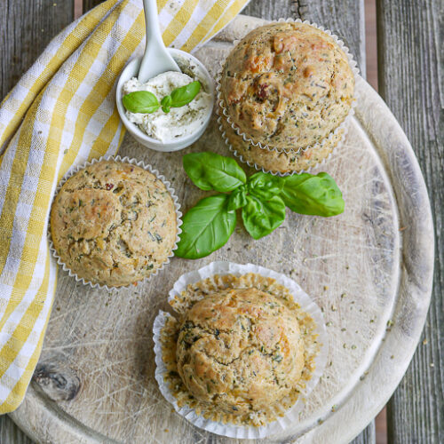 Muffins mit Kräutern