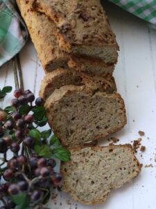 Vollkorn-Nuss-Brot