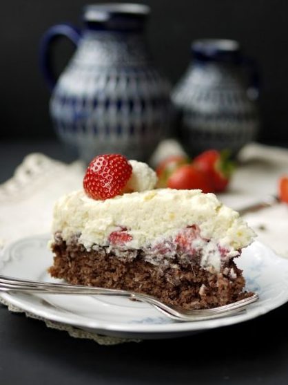 Erdbeer-Raffaello-Torte mit Schokolade