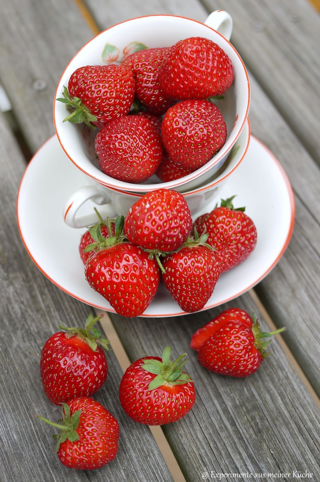 Erdbeer-Himbeer-Smoothie und Erdbeerschnecken - Experimente aus meiner ...