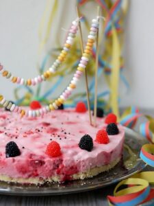 Raffaello-Himbeer-Torte