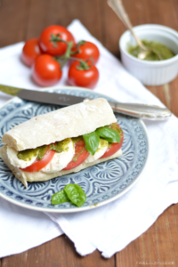 Baguette Caprese