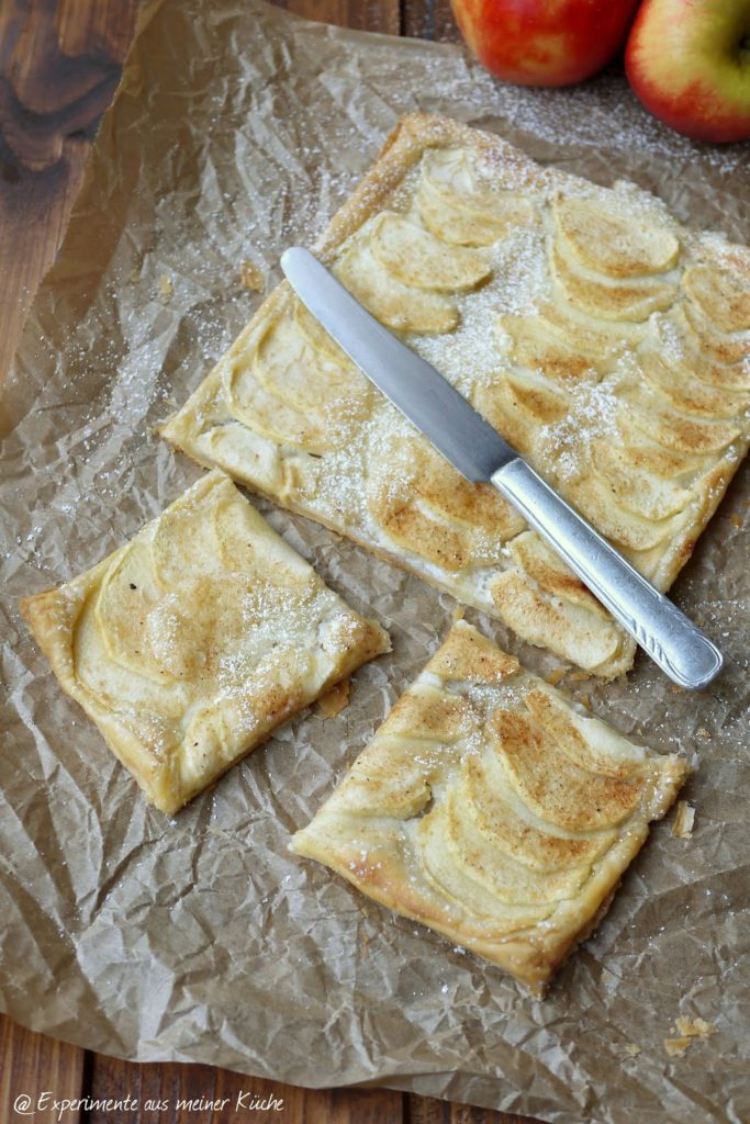 Blätterteig-Schnitten mit Apfel