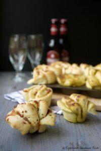 Mini-Faltenbrote mit zweierlei Füllung