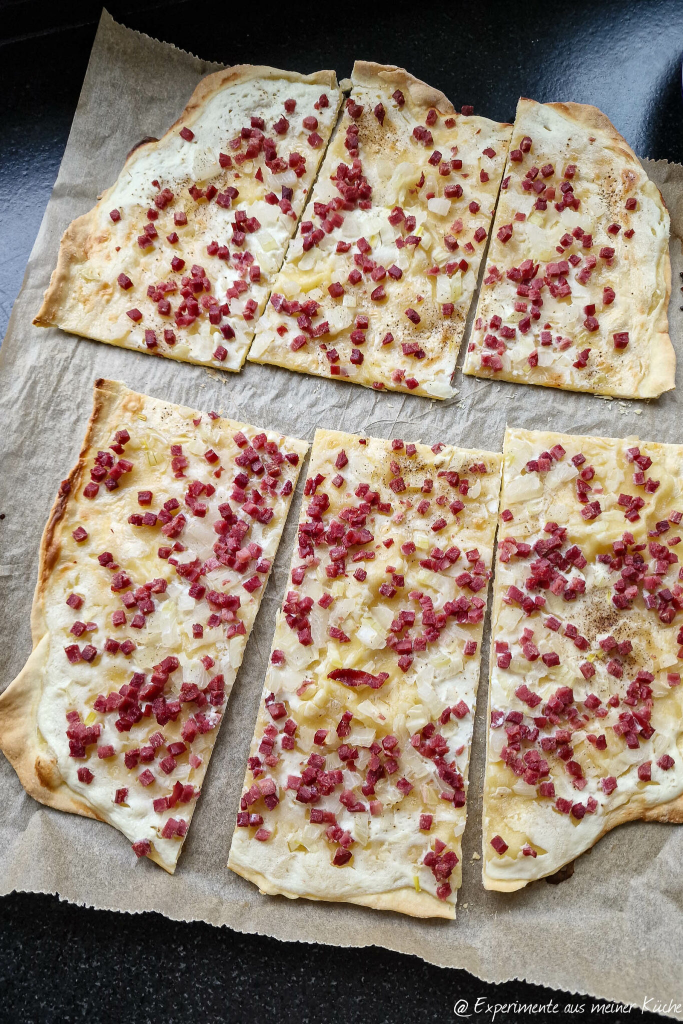 Flammkuchen Elsässer Art - Experimente aus meiner Küche