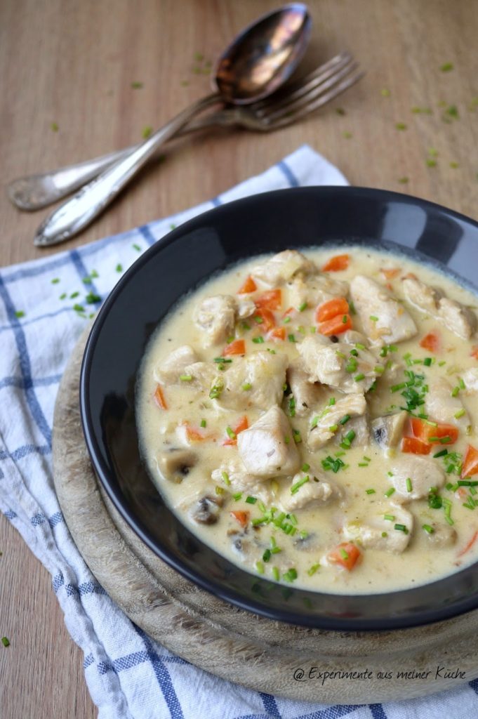 Putengulasch mit Pilzen und Möhren - Experimente aus meiner Küche