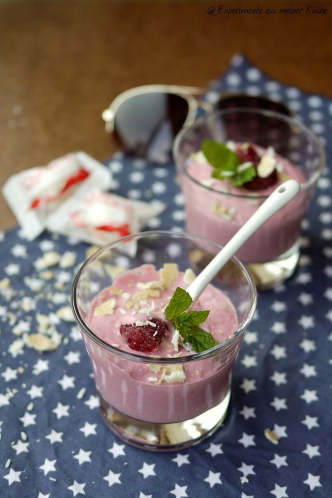 Experimente aus meiner Küche: Raffaello-Himbeer-Froyo