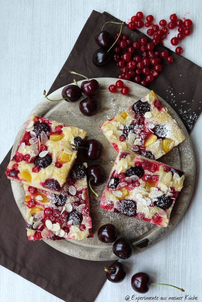 Kirsch-Allerlei-Kuchen