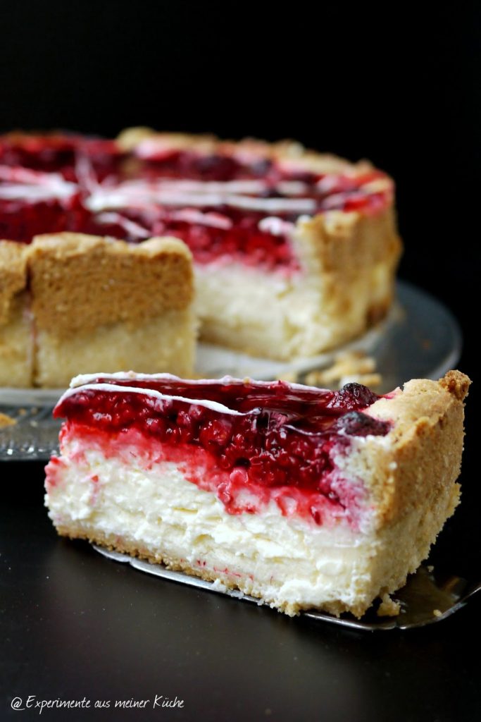 Experimente aus meiner Küche: Pudding-Schmand-Kuchen mit Himbeeren