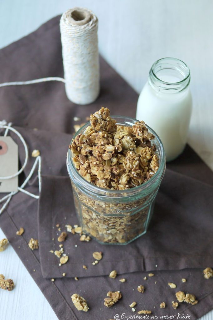 Experimente aus meiner Küche: Quinoa-Knuspermüsli
