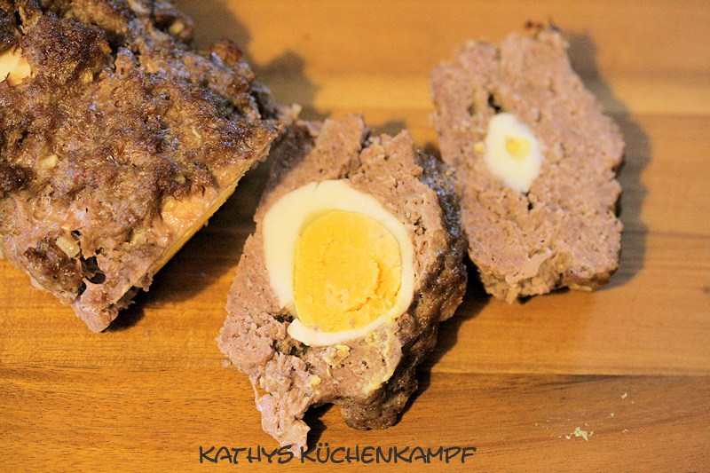 http://kathys-kuechenkampf.de/recipe/hackbraten-mit-ei/