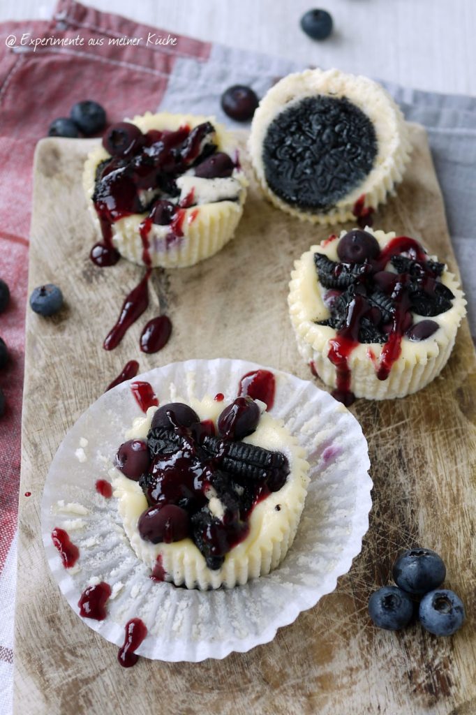 Experimente aus meiner Küche: Oreo-Cheesecake-Muffins mit Blaubeeren
