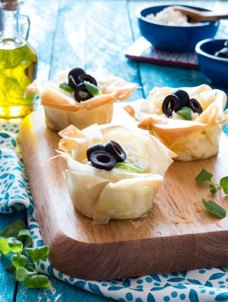 Griechische Feta-Cheesecakes im Filoteig von Meine Küchenschlacht
