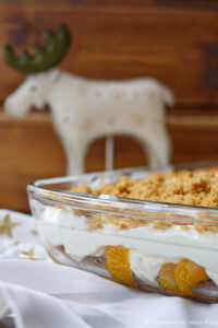 Weihnachtstiramisu mit Honigkuchen und Mandarinen