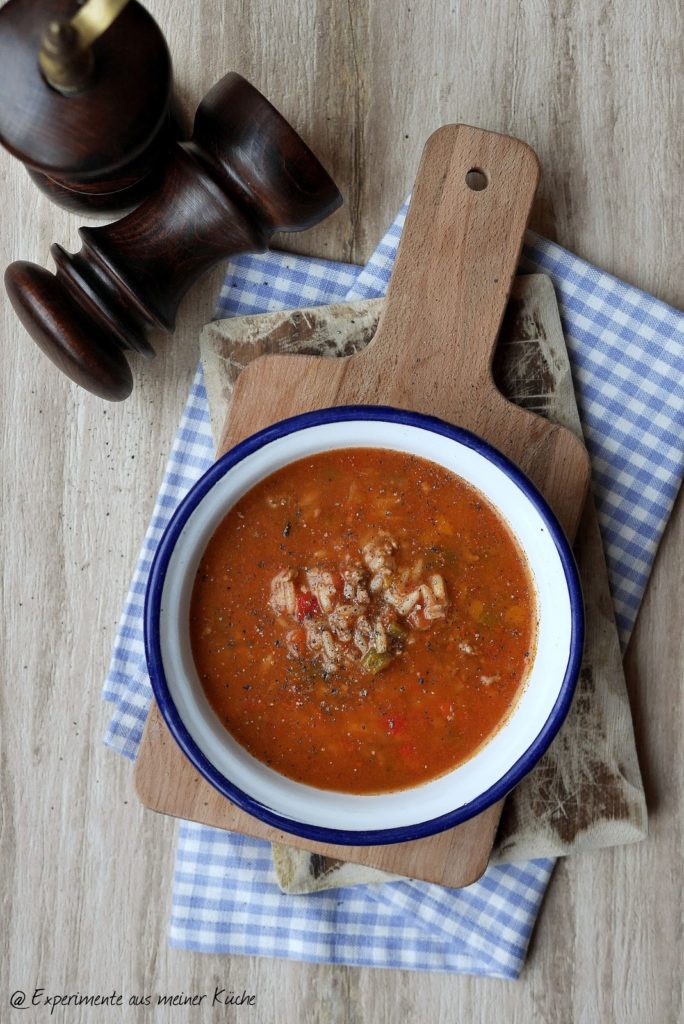 Experimente aus meiner Küche: Gefüllte Paprika-Suppe