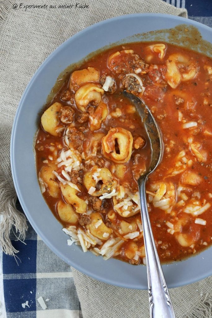 Experimente aus meiner Küche: Tortellini-Suppe