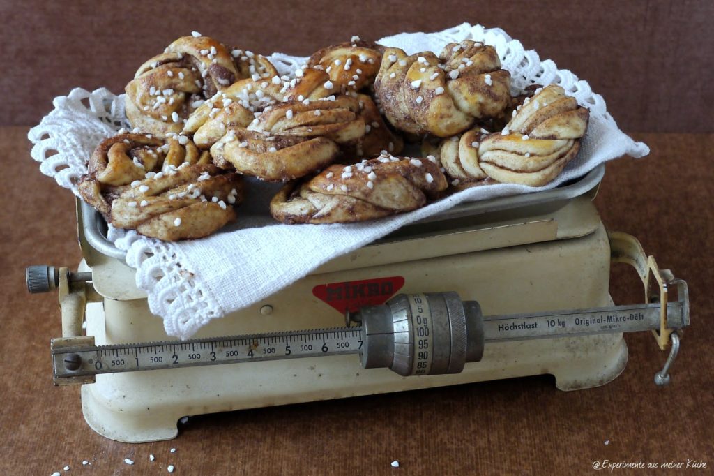 Kanelbullar - schwedische Zimtschnecken | Backen | Rezept | Hefeteig