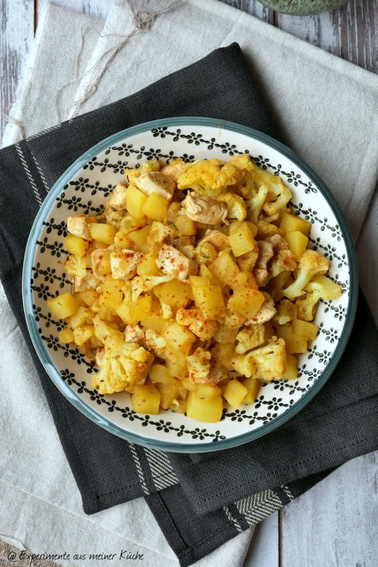 Blumenkohl-Curry mit Kartoffeln und Hähnchen
