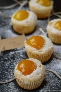 Spiegelei-Muffins mit Aprikosen