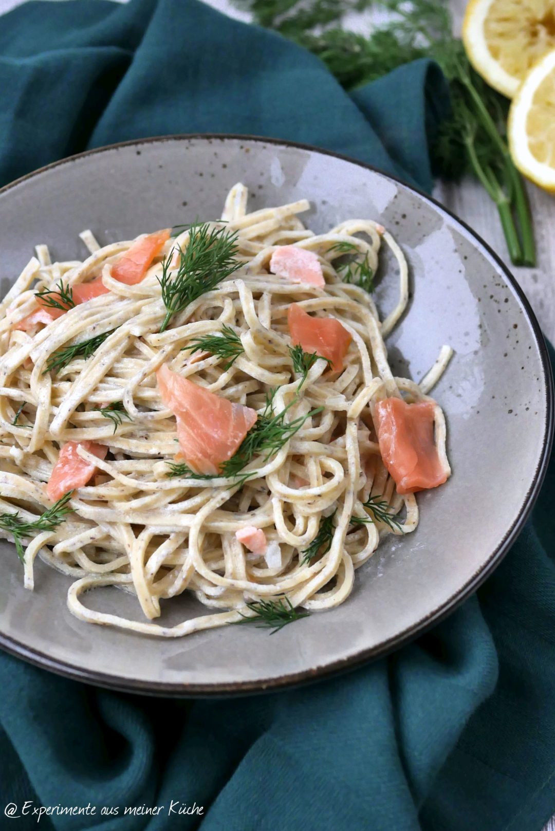 Pasta mit Räucherlachs - Experimente aus meiner Küche