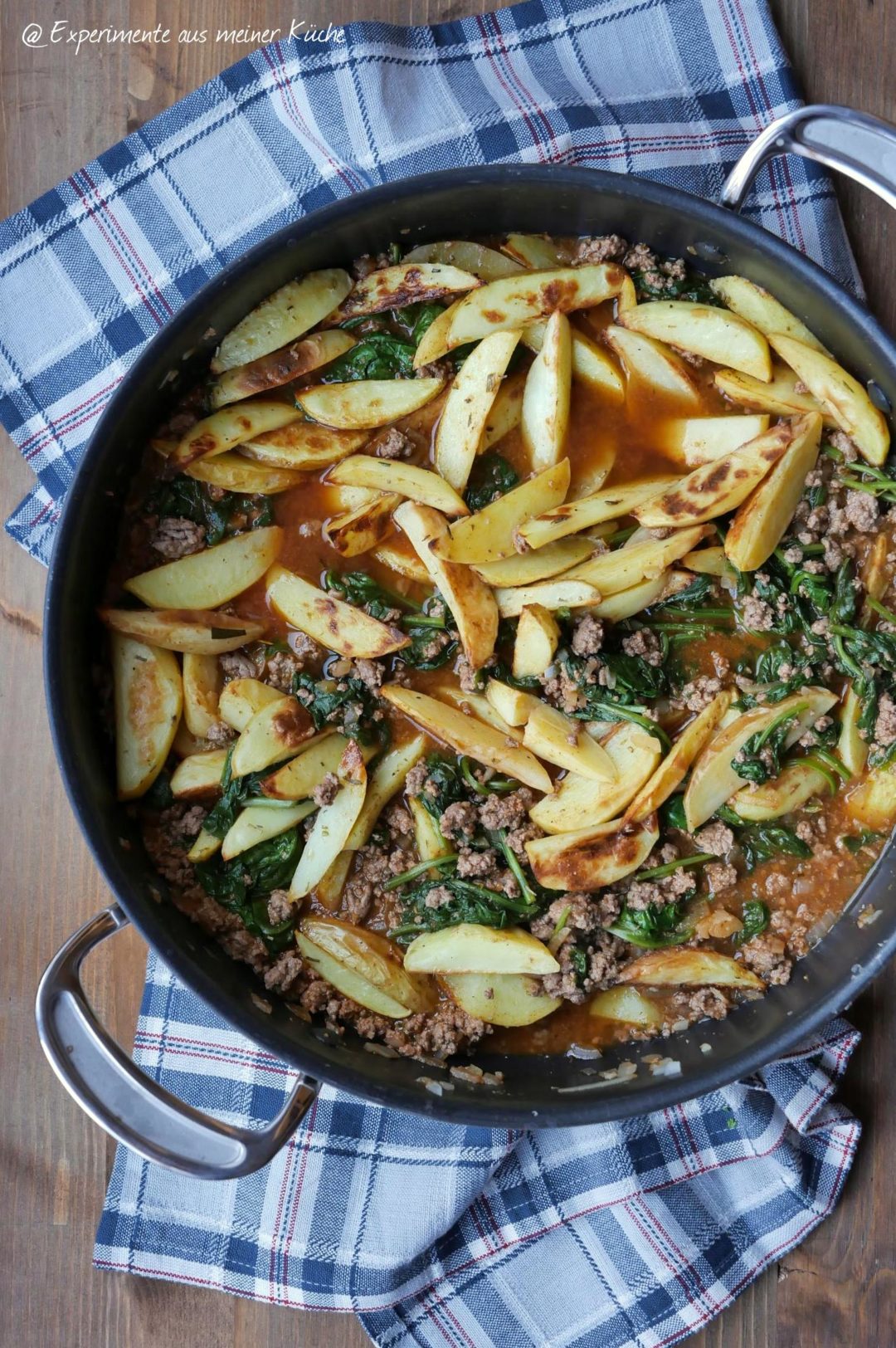 Spitzkohl-Hackfleisch-Auflauf mit Kartoffeln