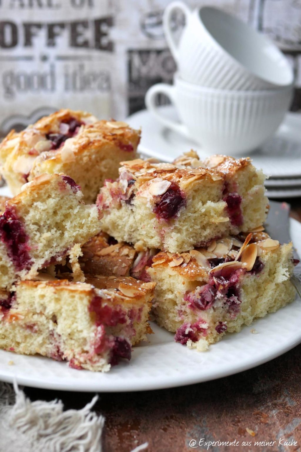 Kirschkuchen mit Mandeln - Experimente aus meiner Küche