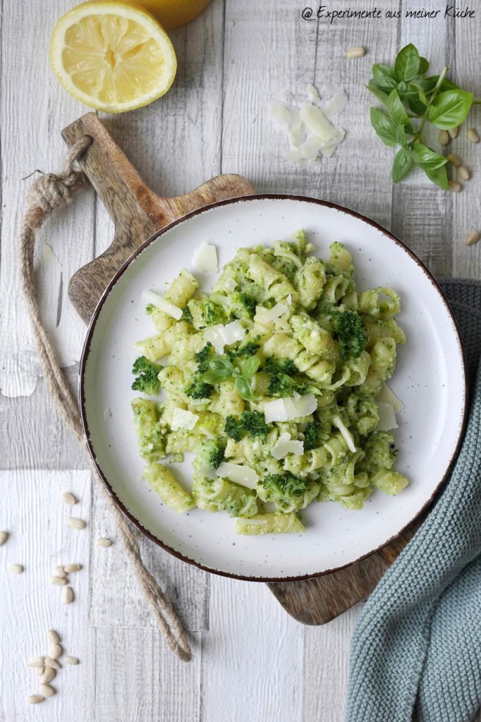 Nudeln mit Brokkoli-Pesto | Rezept | Essen | Kochen | Weight Watchers | Pasta