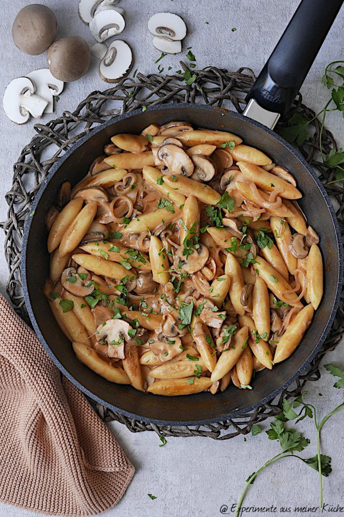 Pilzpfanne mit Schupfnudeln