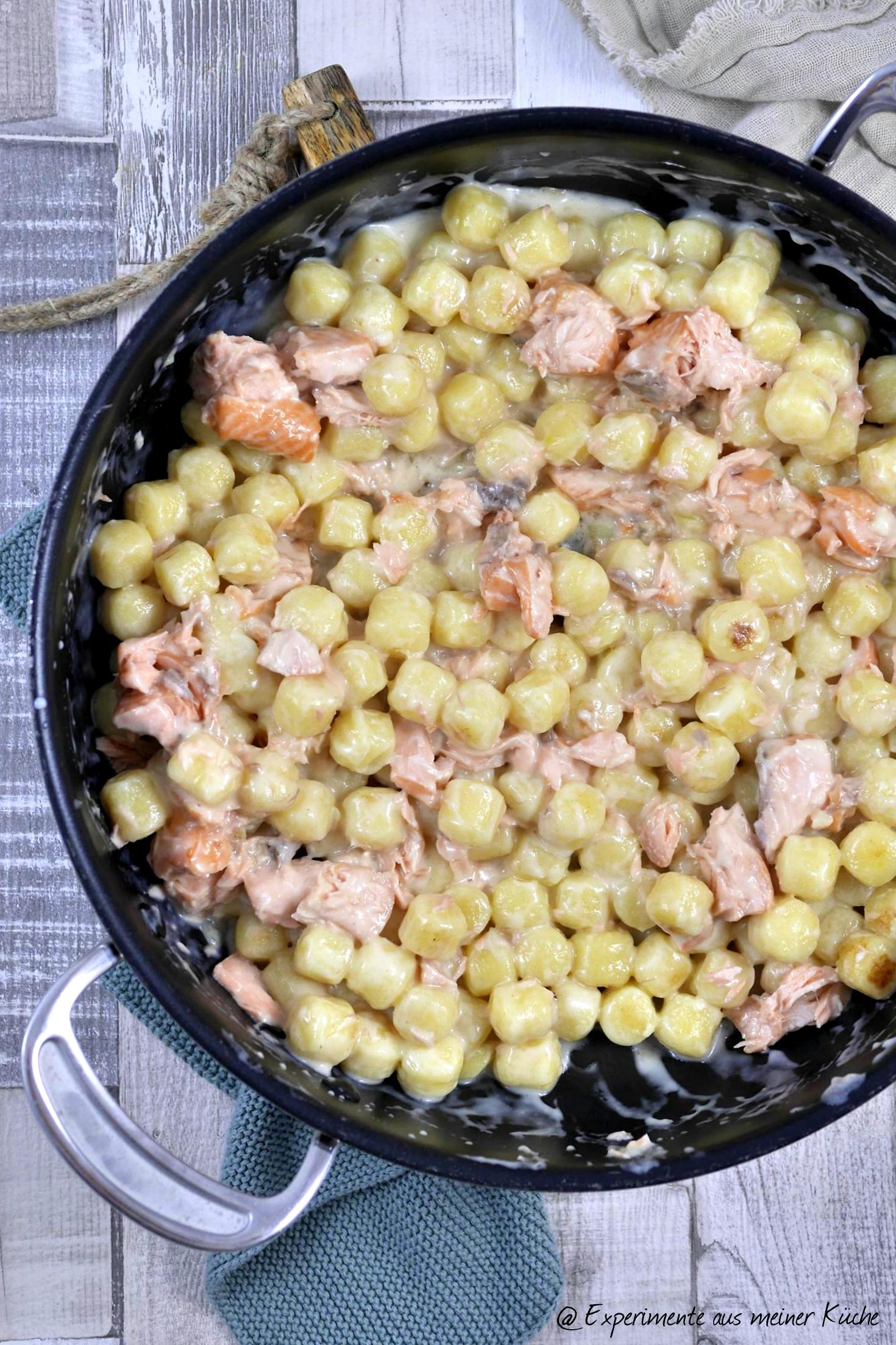 Gnocchi-Lachs-Pfanne - Experimente aus meiner Küche