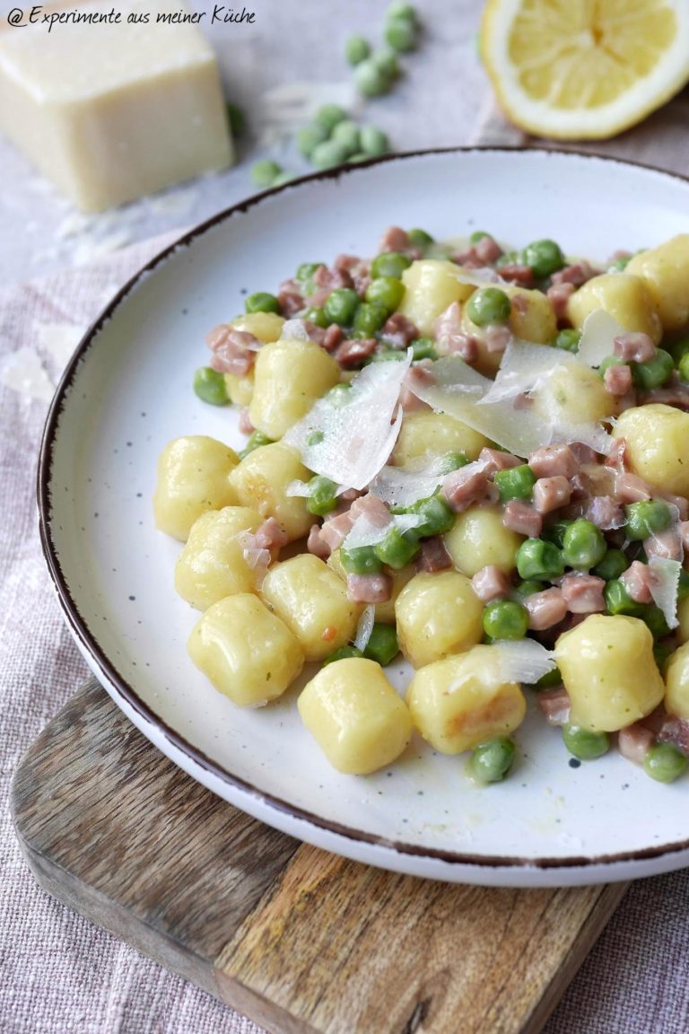 One Pot Gnocchi mit Erbsen und Schinken - Experimente aus meiner Küche