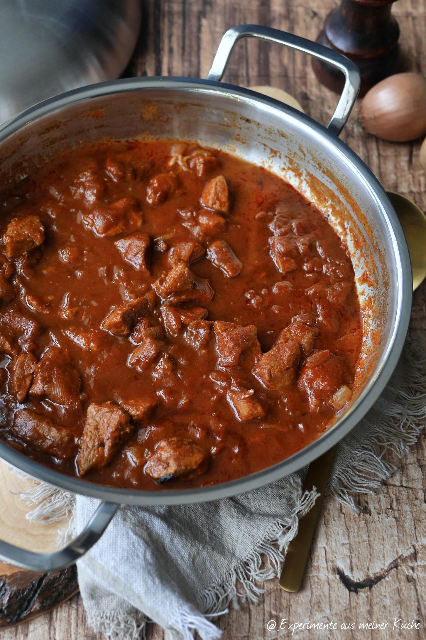 Schweinegulasch schnell &amp; einfach