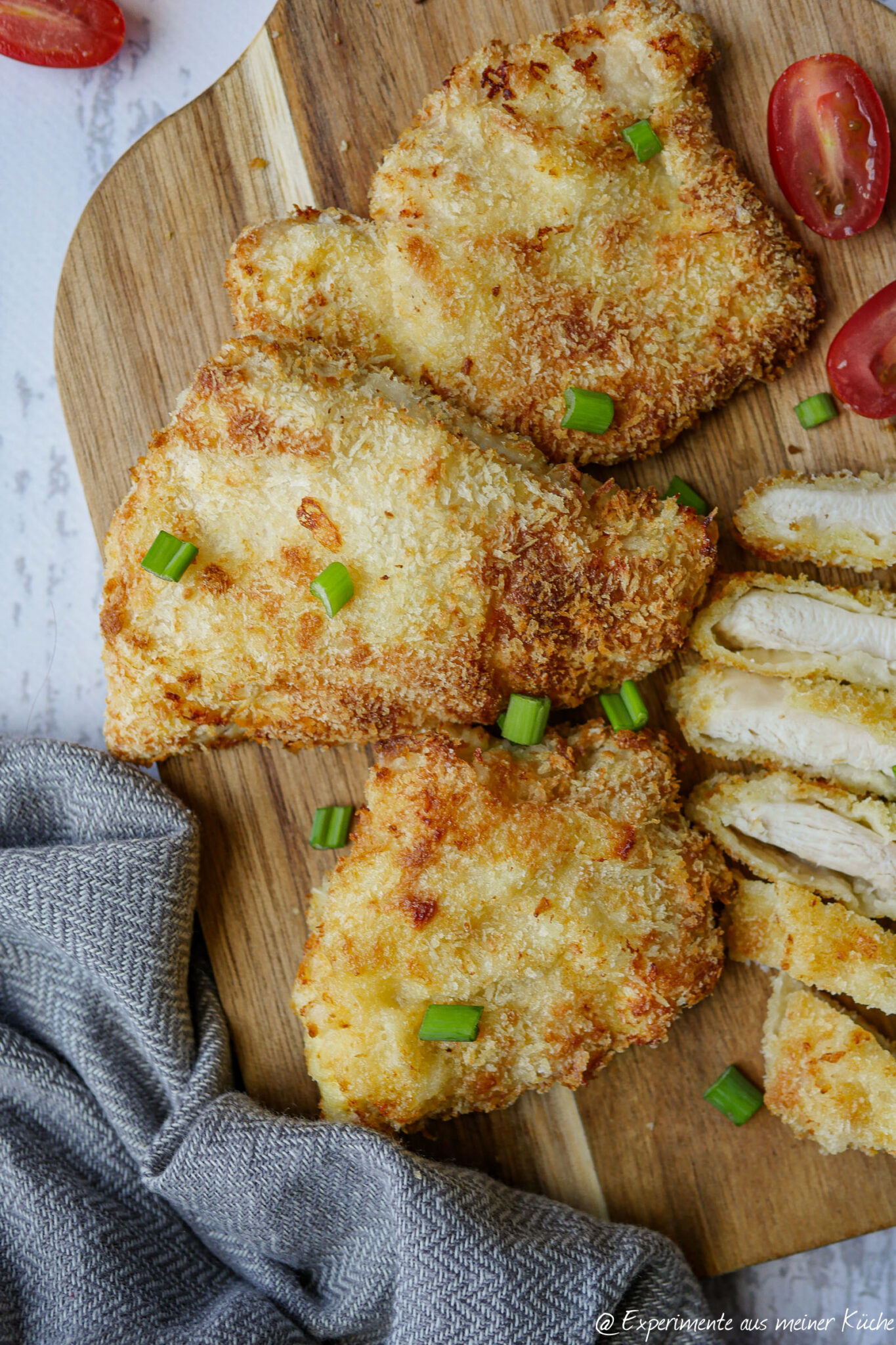 Hähnchenschnitzel aus der Heißluftfritteuse knusprig und saftig