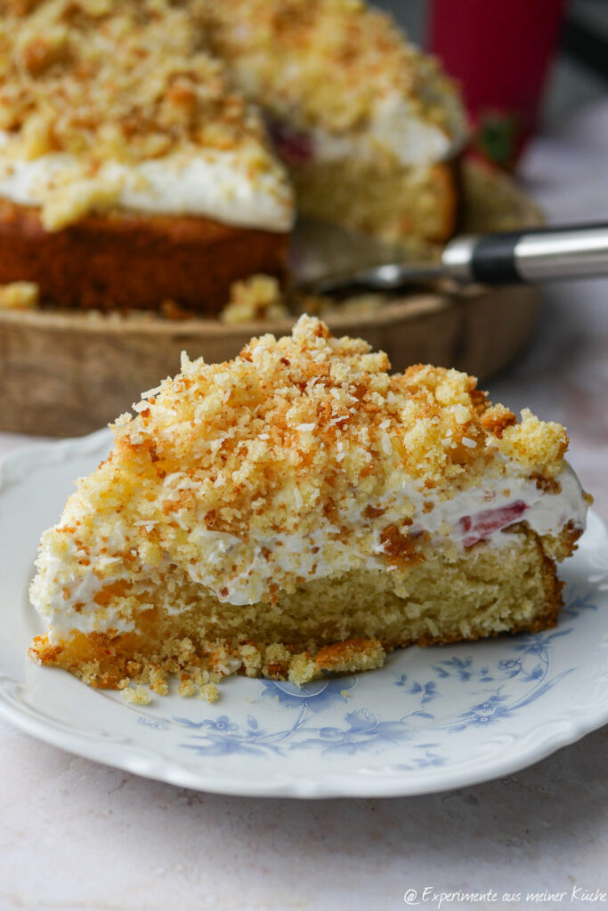 Erdbeertorte mit Kokos