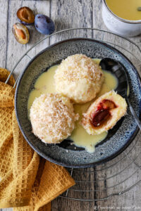 Knödel mit Zwetschgen