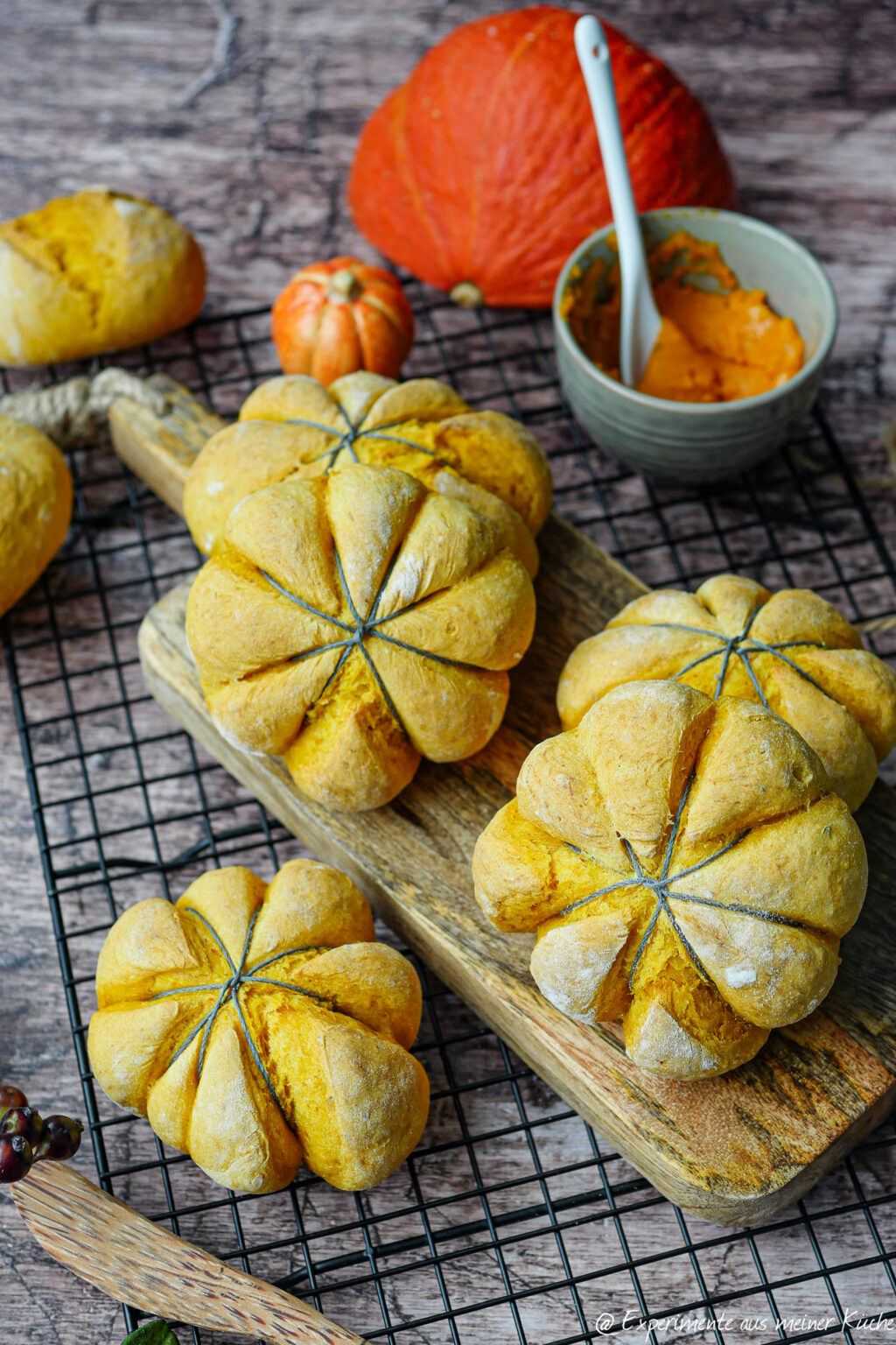 Kürbisbrötchen - Experimente aus meiner Küche