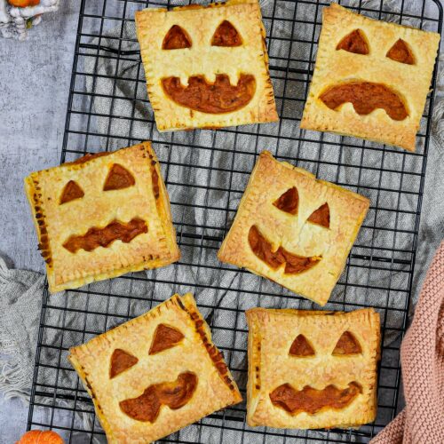 Halloween Blätterteigtaschen