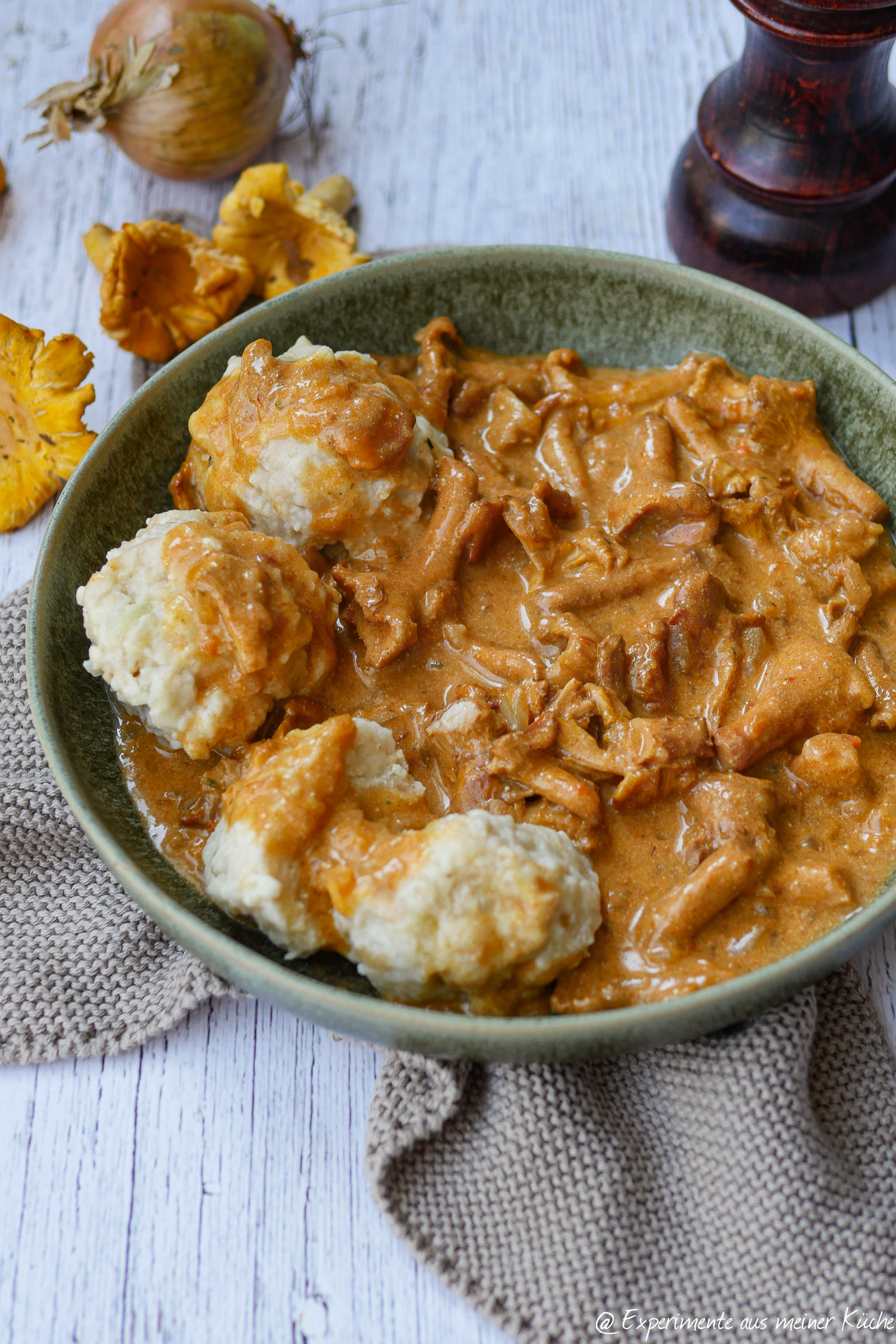 Pilzragout mit Semmelknödel - Experimente aus meiner Küche