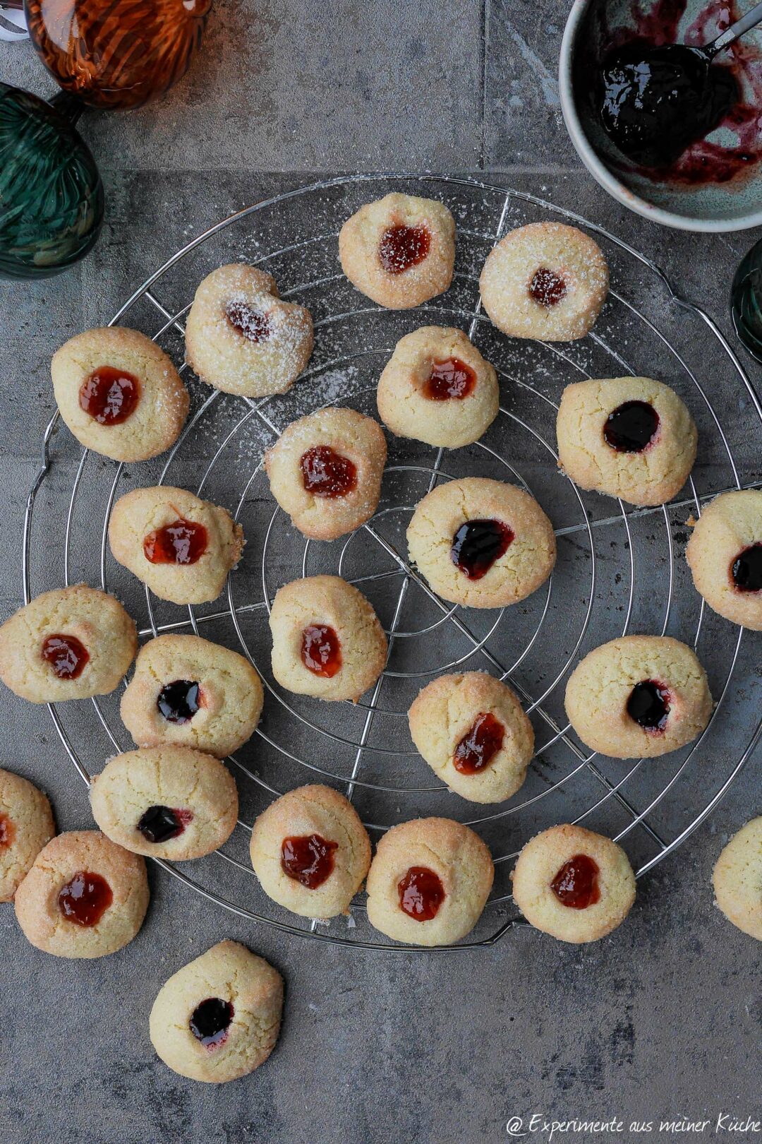 Husarenkrapfen ohne Nüsse