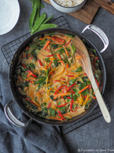 Kokos-Curry mit knackigem Gemüse