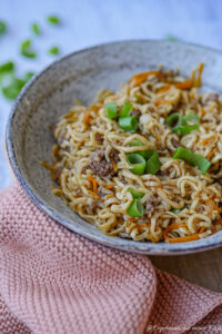 One Pot Mie Nudeln mit Hackfleisch