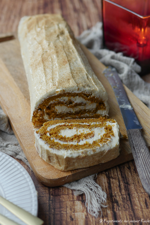 Pumpkin Roll – Kürbis Biskuitrolle