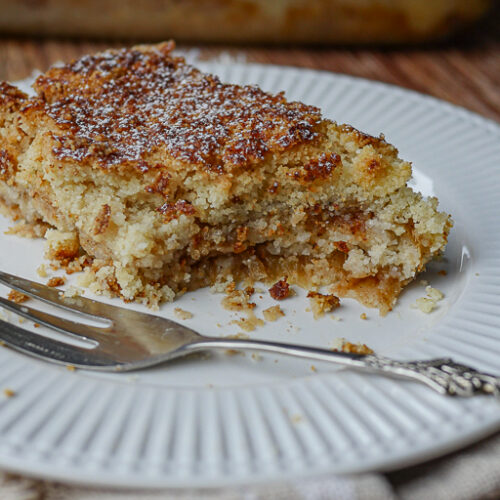 Apfelkuchen mit Grieß