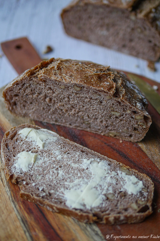 Brot mit Walnüssen Rezept