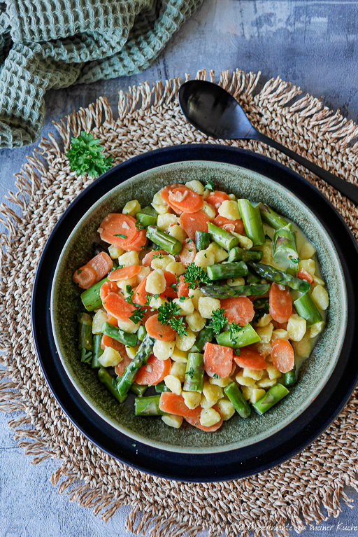 Vegetarische Spargelpfanne