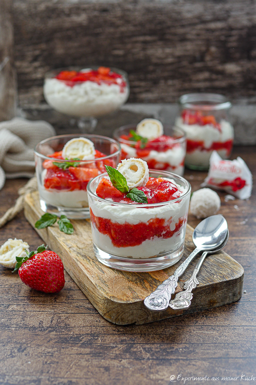 Erdbeerdessert mit Raffaello