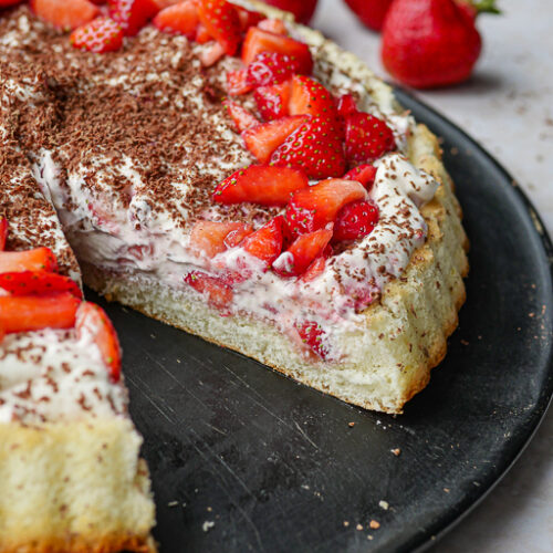 Kalorienarmer Kuchen mit Erdbeeren