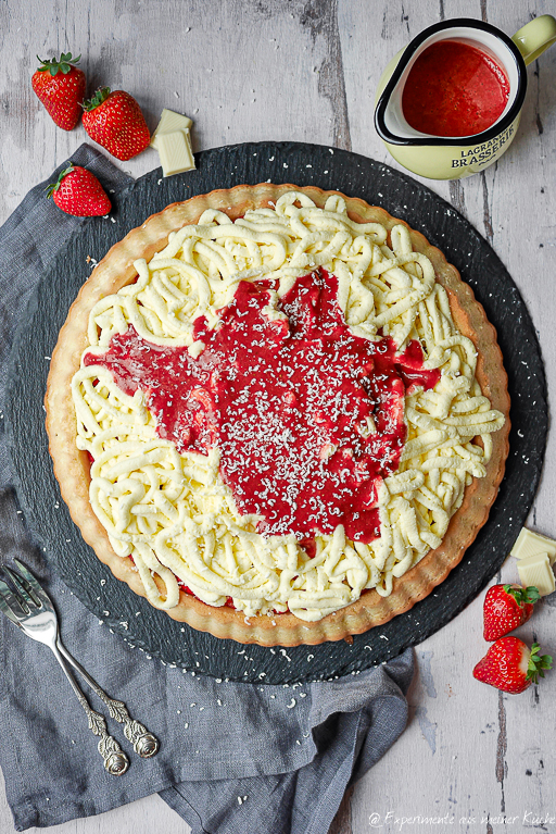 Spaghetti Eis Torte
