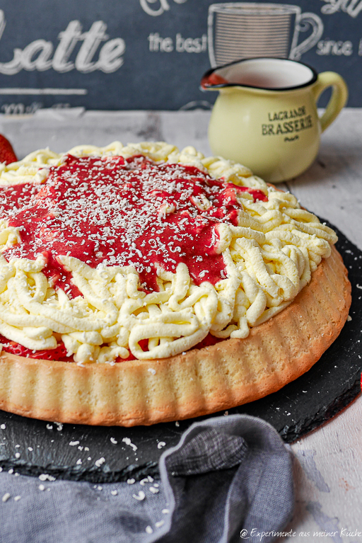 Spaghetti-Eis Torte